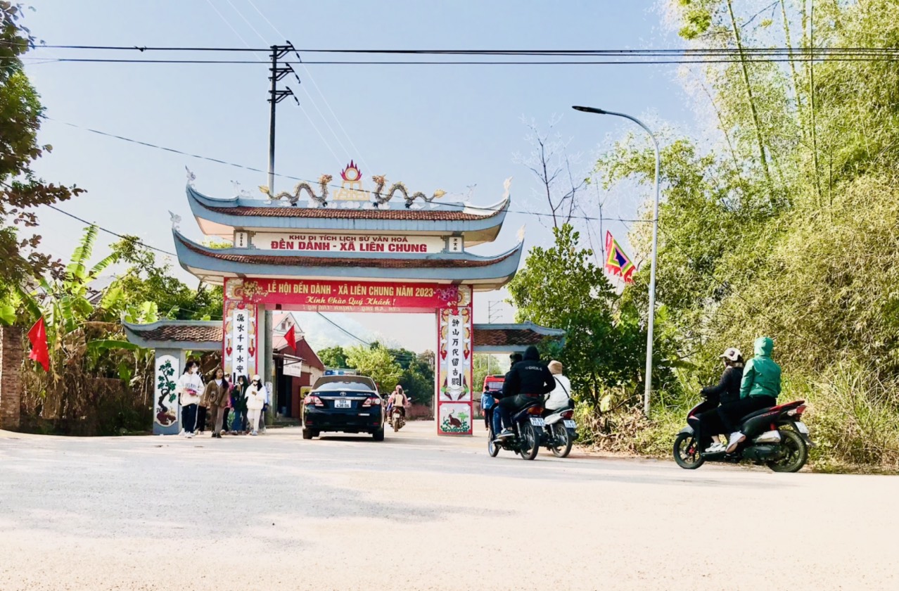Về thăm Bắc Giang du xuân leo núi trẩy hội đền Dành