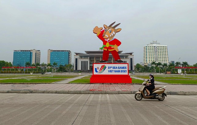 Bắc Giang trang hoàng đường phố đón SEA Games 31