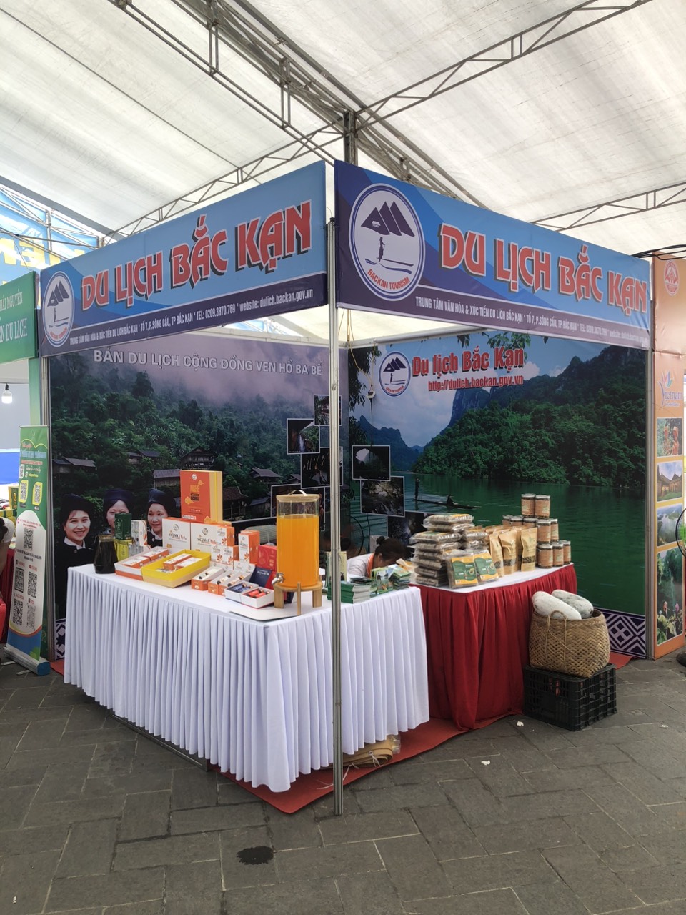 Bắc Kạn tham gia xúc tiến, quảng bá du lịch tại Liên hoan ẩm thực Quảng Ninh 2023