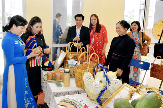 Tổ chức sự kiện Xúc tiến tiêu thụ Bí xanh thơm và sản phẩm OCOPgắn với du lịch trải nghiệm tỉnh Bắc Kạn năm 2022