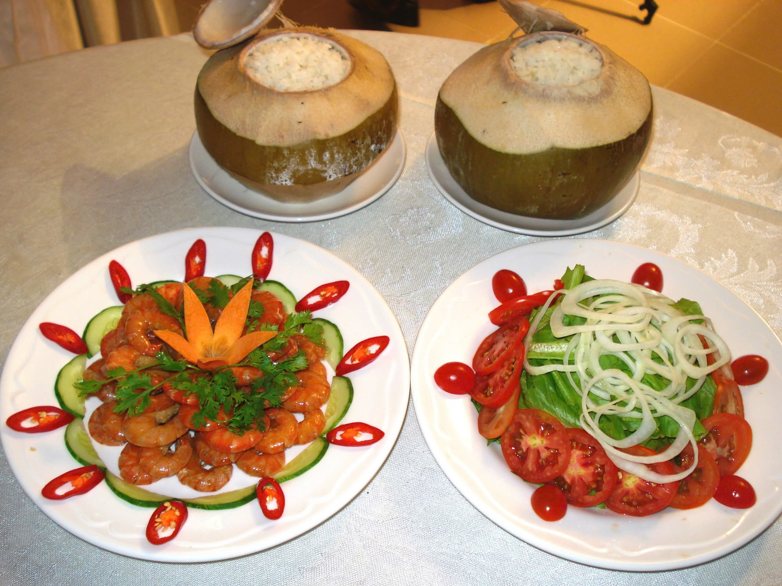 Tôm kho dừa