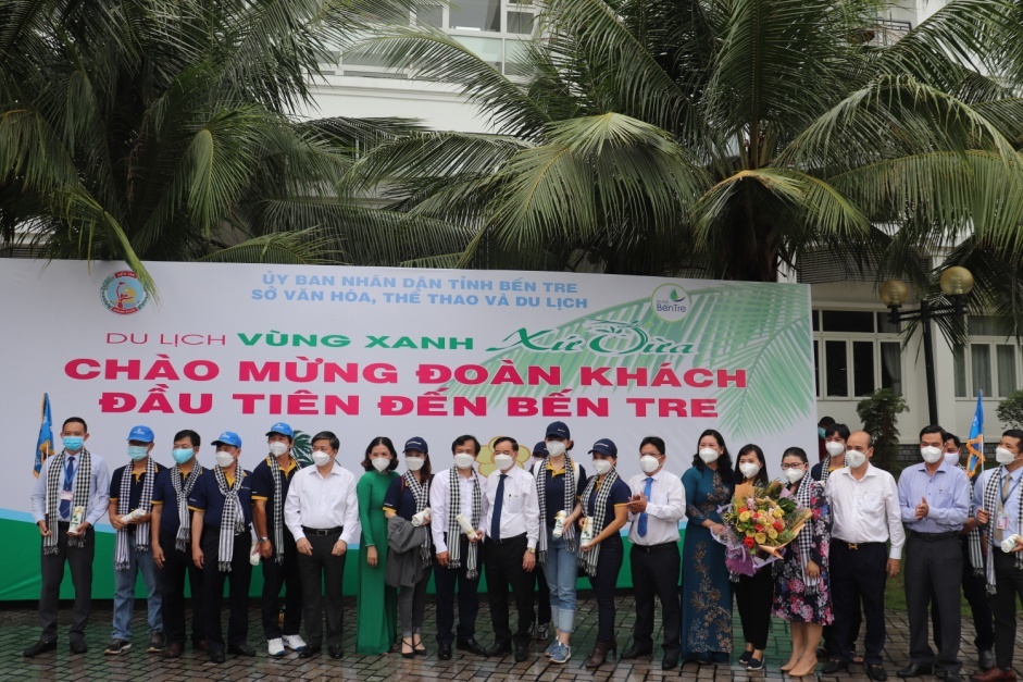 Ben Tre officially welcomes guests and kicks off Green Land of Coconut Tourism  