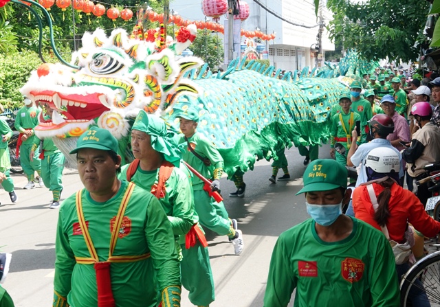 Nhiều sắc màu truyền thống trong Lễ hội Nghinh Ông Quan Thánh Đế quân 2024