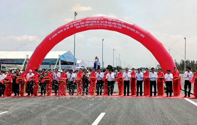 Inauguration of Phan Thiet - Dau Giay expressway