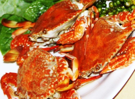Phan Thiet’s sea crab hot pot 