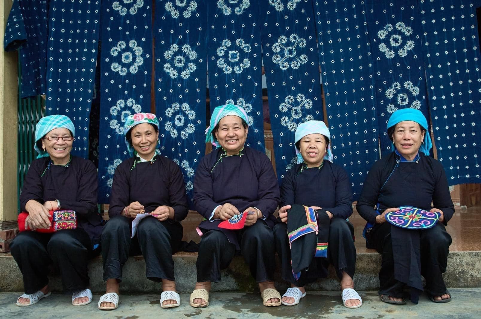 Hội thi Tay nghề thêu may và Trình diễn trang phục thổ cẩm dân tộc tỉnh Lào Cai năm 2022