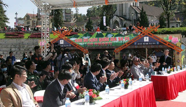 Lao Cai successfully stimulates tourism demand with Korean Culture Day in Sa Pa in 2020
