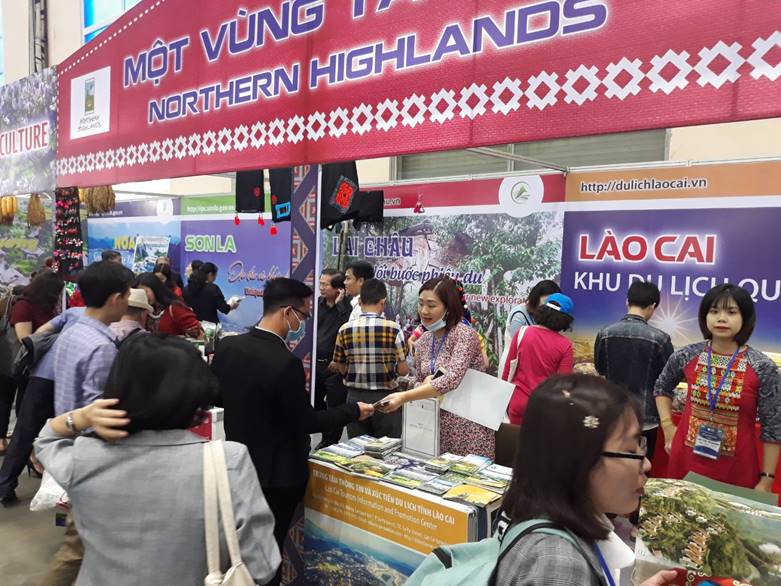 Lào Cai tổ chức chuỗi sự kiện văn hóa du lịch thu hút thị trường khách du lịch nội địa
