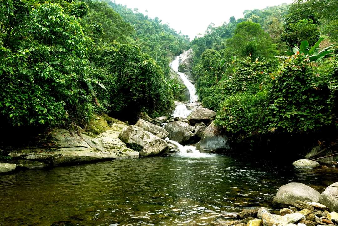 Giải nhiệt mùa hè với những thác nước hấp dẫn ở Lào Cai