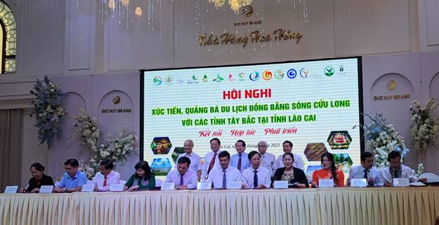 Các tỉnh Tây Bắc kí kết hợp tác du lịch với Đồng bằng sông Cửu Long