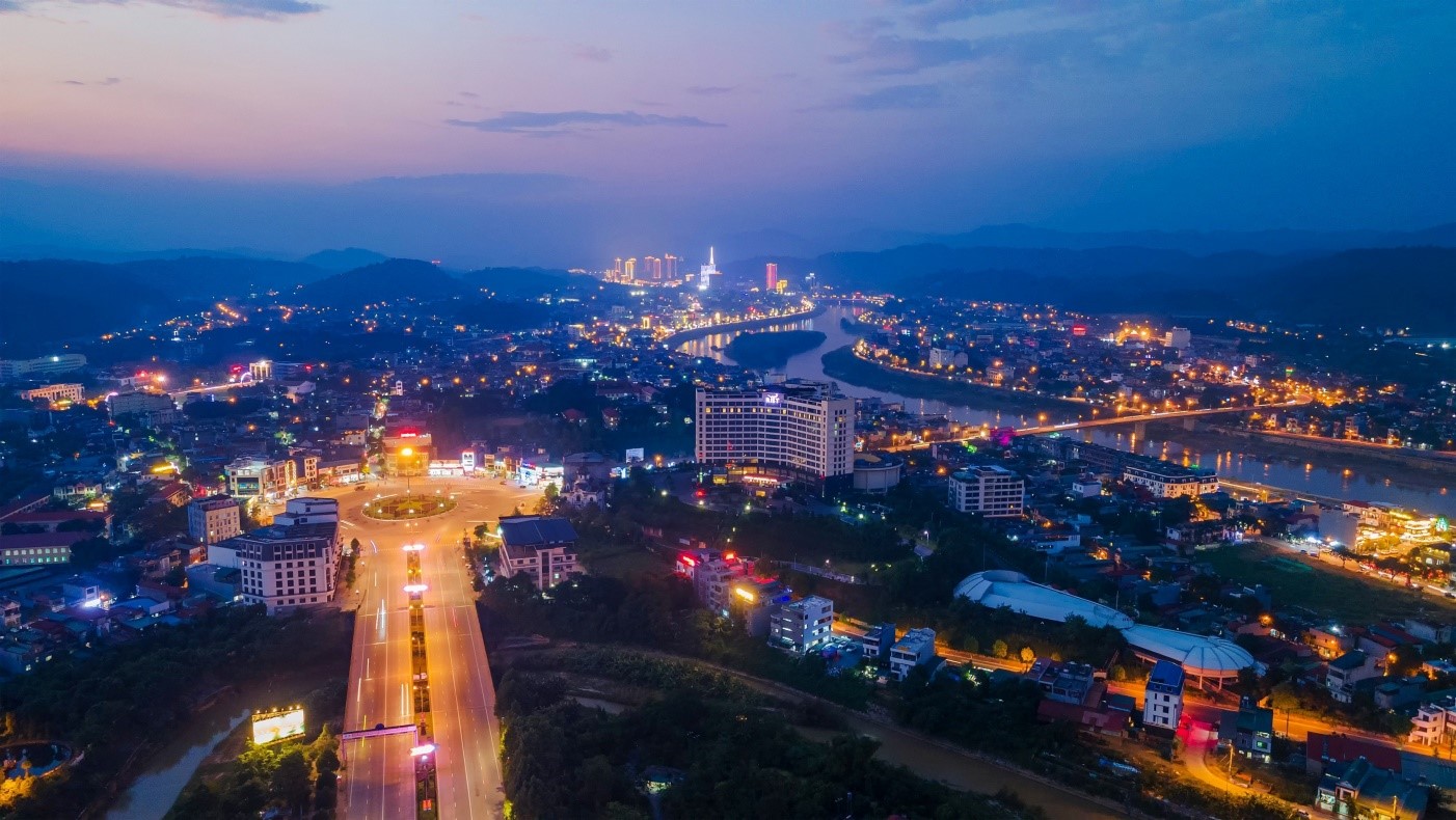 Xây dựng văn hóa gắn với phát triển du lịch trên địa bàn thành phố Lào Cai