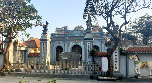 Van Loc Temple 