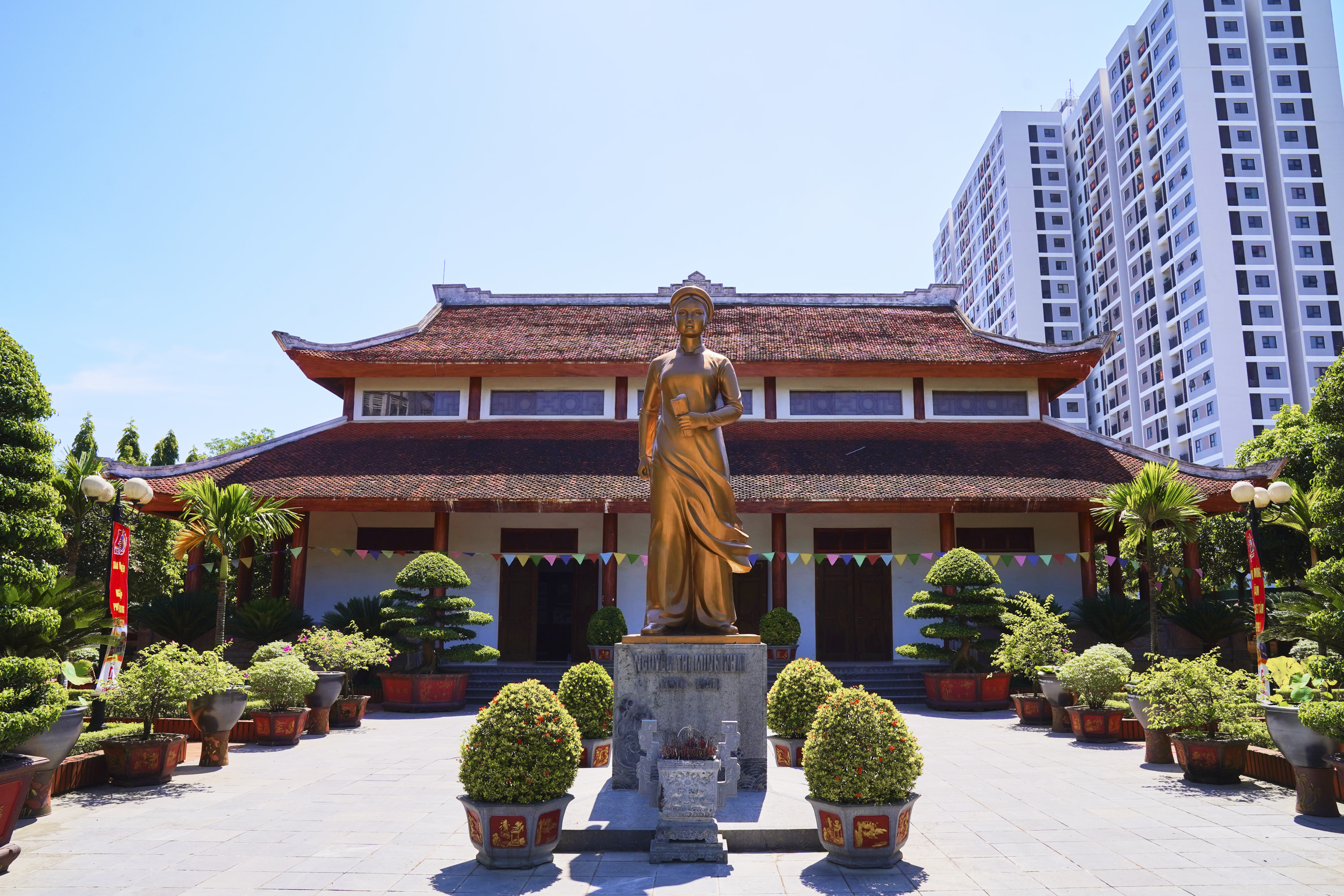 Nhà lưu niệm Nguyễn Thị Minh Khai