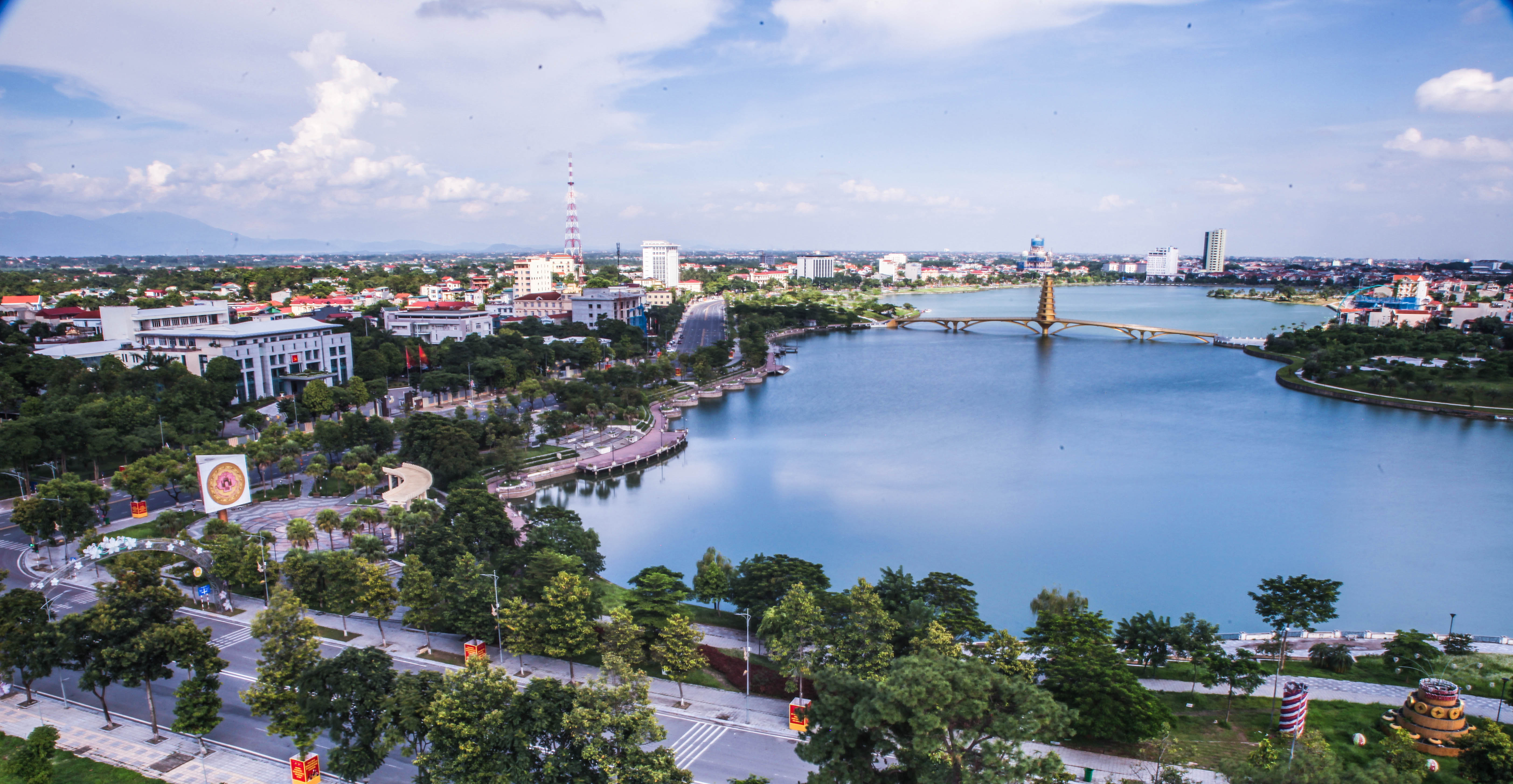 Việt Trì- Điểm đến trung tâm lễ hội về với cội nguồn dân tộc Việt Nam