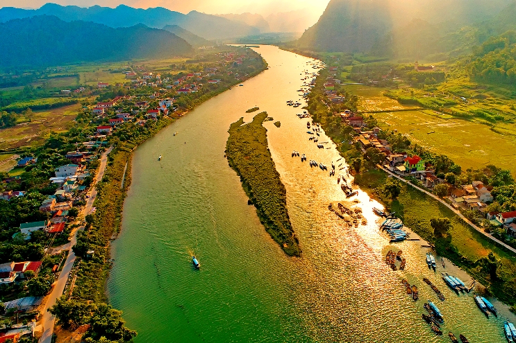 Phong Nha-Kẻ Bàng được bình chọn là điểm đến đáng trải nghiệm hàng đầu tại Việt Nam