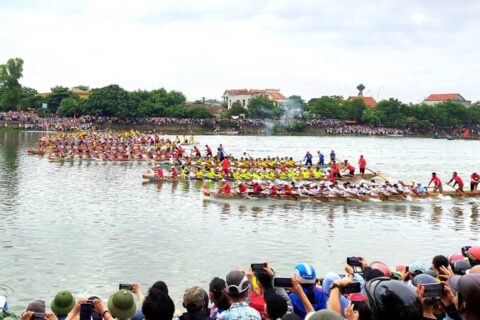 Quảng Bình: “Dậy sóng” sông nước Kiến Giang mừng Tết Độc lập