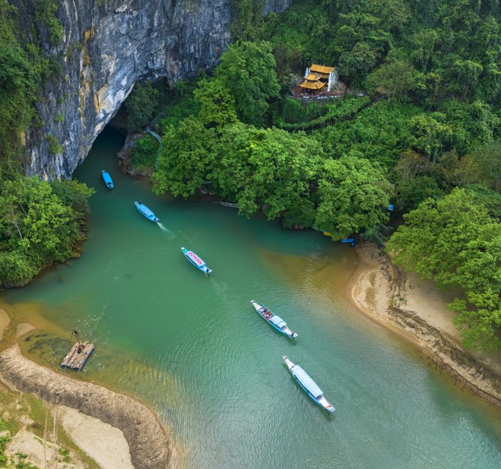 Đến Quảng Bình: Lắng nghe hơi thở của rừng giữa đại ngàn Trường Sơn hùng vĩ
