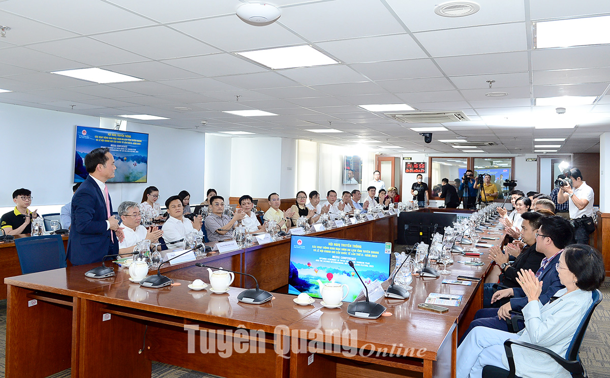 Media Conference of the 4th Tuyen Quang International Hot Air Balloon Festival and Tourism Year in 2023