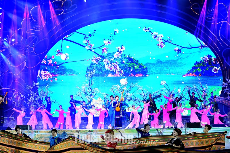 Opening of the Tourism Year of Tuyen Quang province