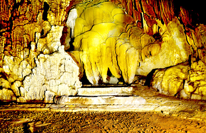 Explore Song Long Cave