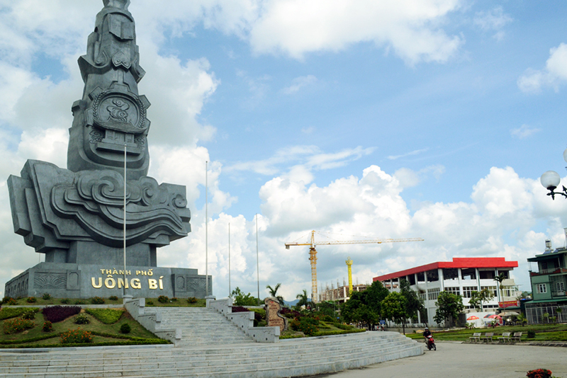 Attractive destinations for tourists in Uong Bi