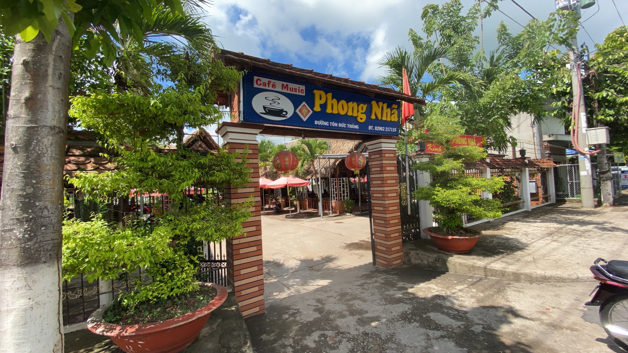 Cafe Phong Nhã