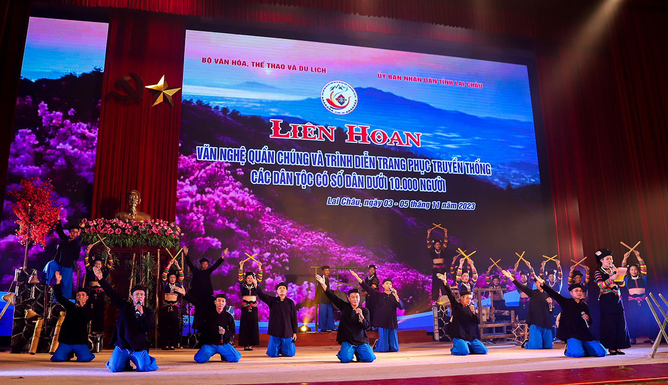 Sắc màu văn hóa Lô Lô Đen Cao Bằng tại Ngày hội văn hóa các dân tộc có số dân dưới 10.000 người lần thứ I tại tỉnh Lai Châu, năm 2023