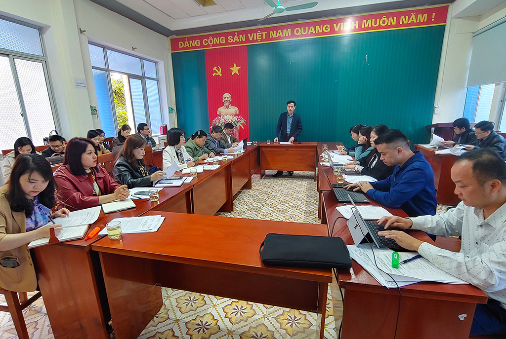 Trao đổi phối hợp triển khai nhiệm vụ bảo vệ và phát huy các điểm di sản Công viên địa chất Non nước Cao Bằng trên địa bàn huyện Quảng Hòa và huyện Trùng Khánh