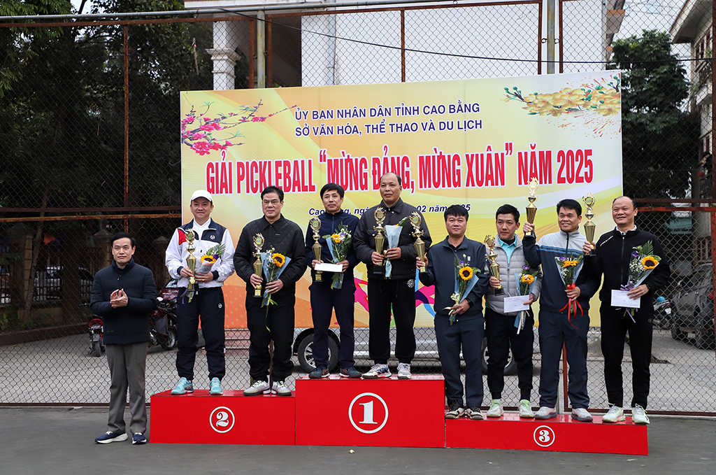 Tổ chức giải pickleball “Mừng Đảng, mừng Xuân” năm 2025