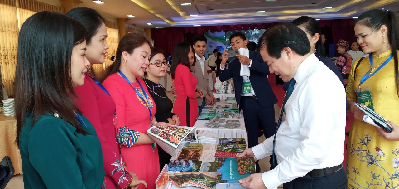 Cao Bằng tham gia tọa đàm “Hợp tác phát triển du lịch 6 tỉnh Việt Bắc”