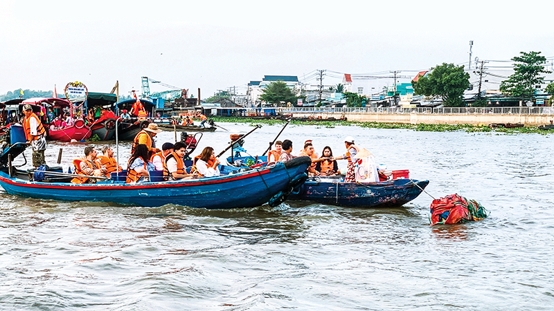 Phát huy giá trị di sản trong du lịch từ Văn hóa chợ nổi Cái Răng