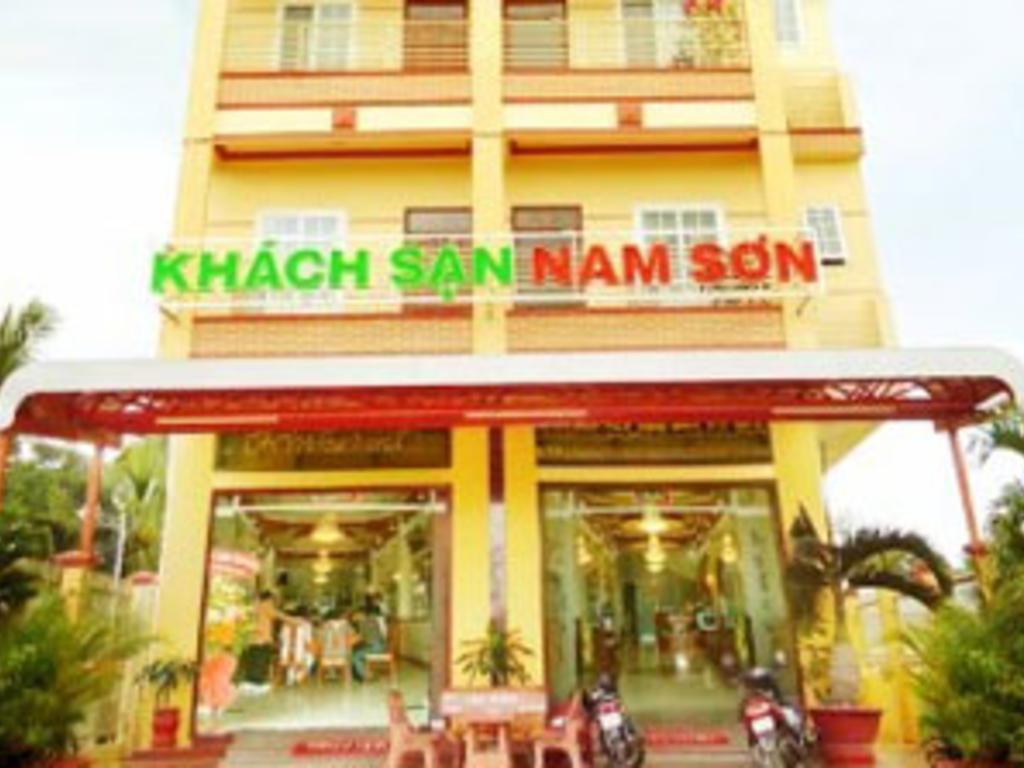 Khách sạn Nam Sơn