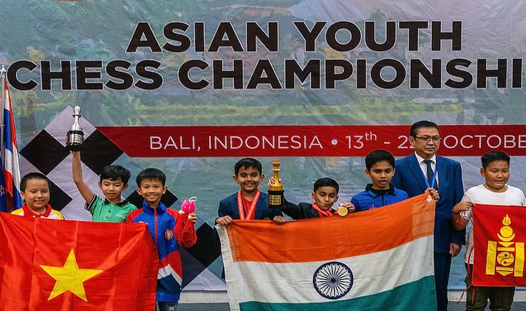 Sen hồng tỏa sắc giữa đấu trường trí tuệ - cờ vua trẻ Châu Á 2022