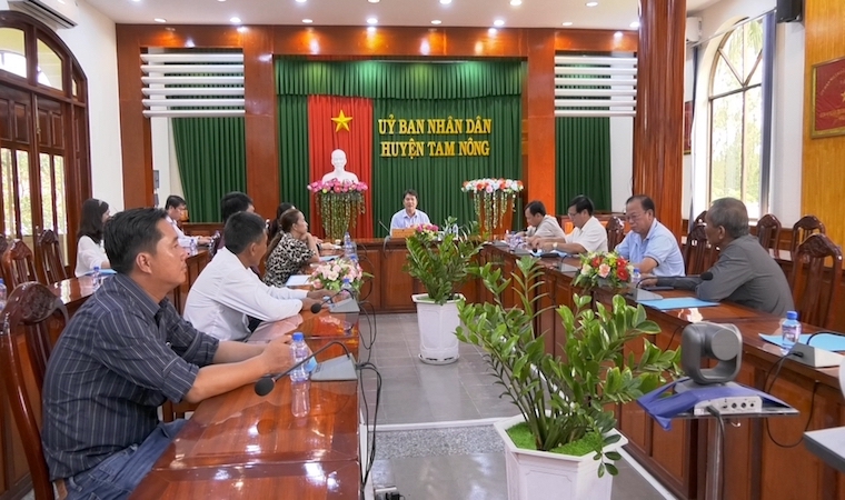 Lãnh đạo UBND huyện Tam Nông gặp gỡ các cơ sở  kinh doanh du lịch trên địa bàn huyện
