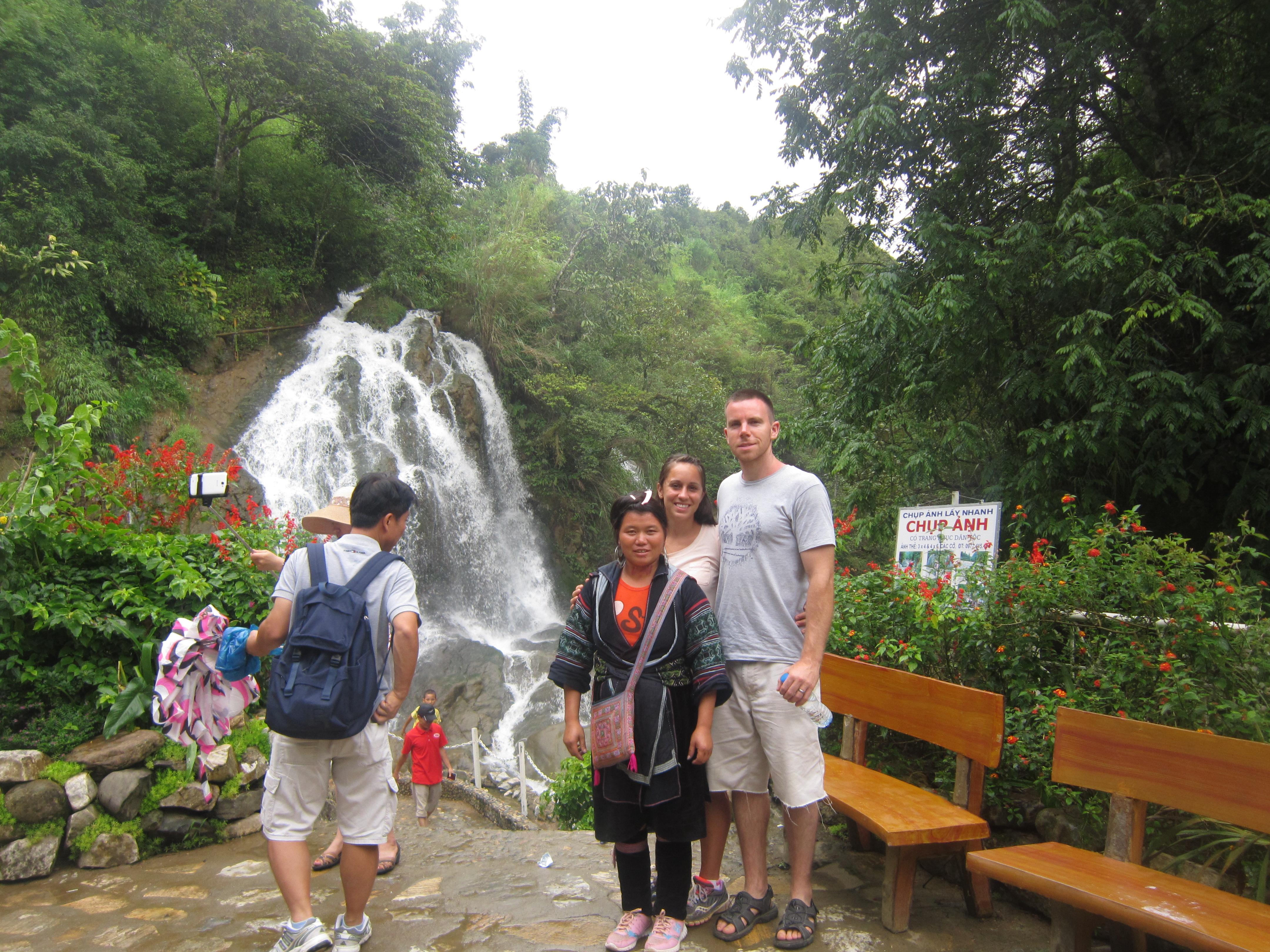 Khách nước ngoài đến Việt Nam thường lựa chọn du lịch theo tour