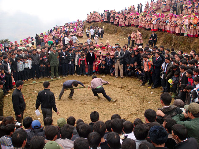 Bí ẩn lễ hội Gầu Tào của người Mông