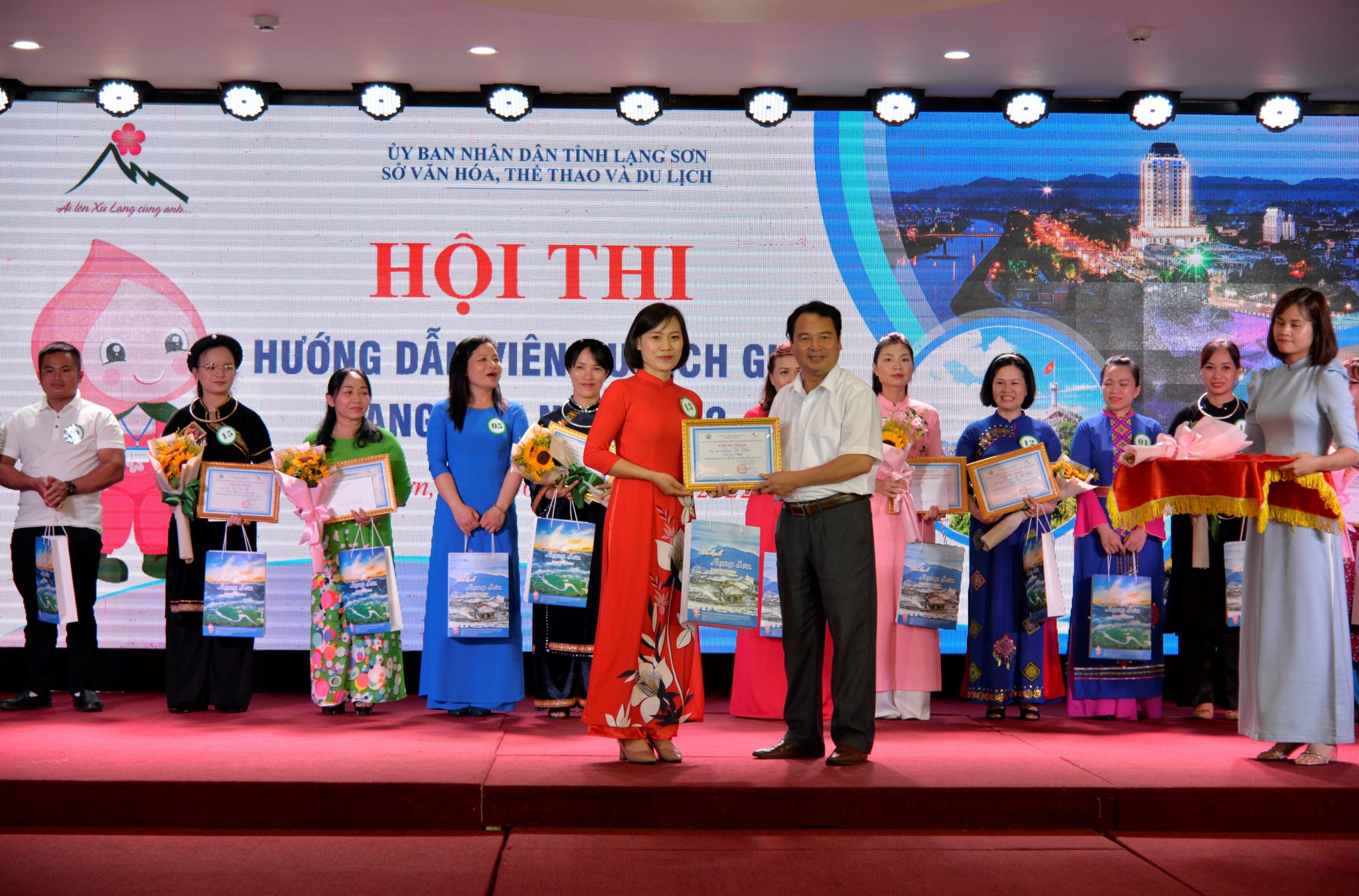 Sở Văn hóa, Thể thao và Du lịch tổ chức Hội thi hướng dẫn viên du lịch giỏi Lạng Sơn năm 2022.