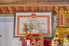 LUONG SON COMMUNAL HOUSE DO LUONG DISTRICT